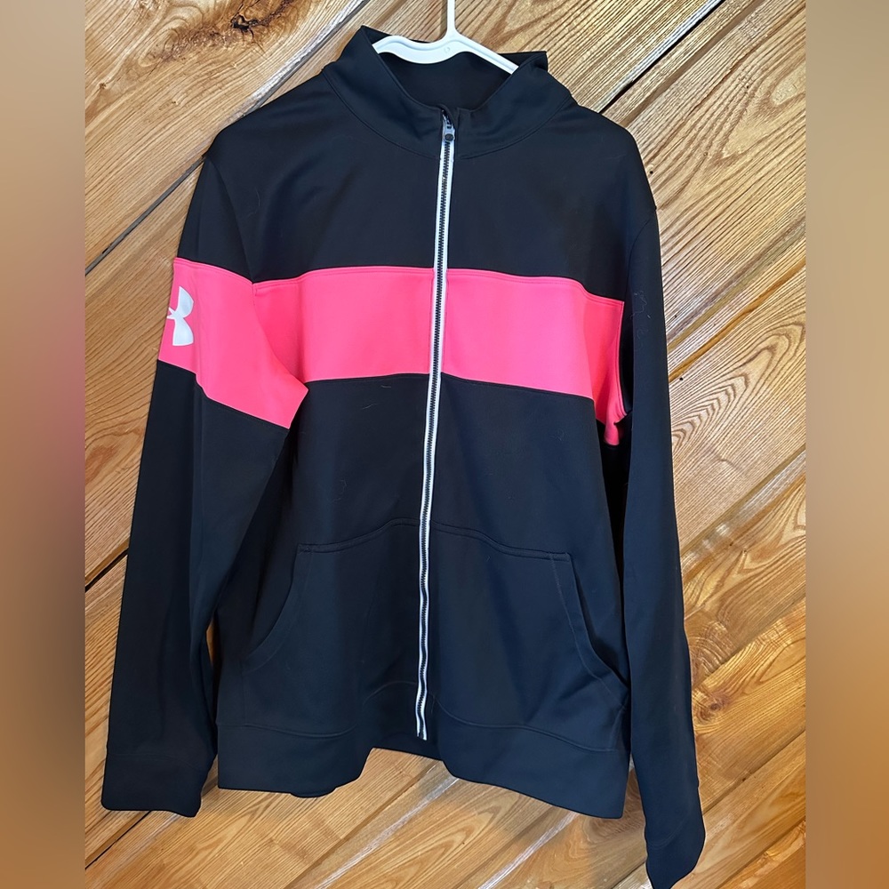 Under Armour Women’s zip up size XL